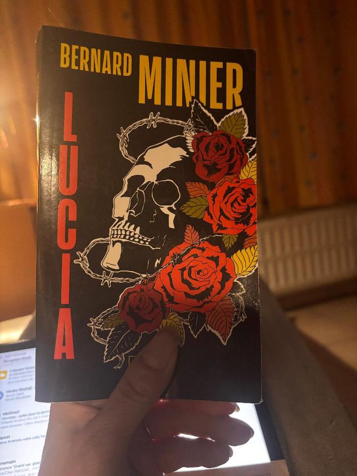 Lucia (Bernard Minier), Livres, Thrillers, Comme neuf, Enlèvement ou Envoi