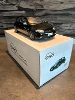 1:18 OttOmobile Renault Mégane RS 2005 OT1054, Hobby en Vrije tijd, Modelauto's | 1:18, Ophalen of Verzenden, Zo goed als nieuw