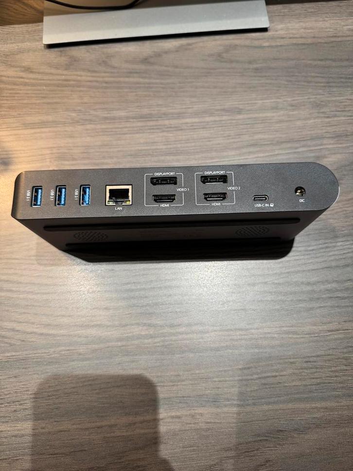 Dockingstation, Computers en Software, Dockingstations, Zo goed als nieuw, Ophalen