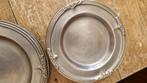 ensemble 12 sous verres et 2 sous bouteilles étain Potstaini, Ophalen