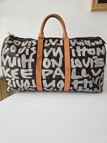 Louis Vuitton Keepall graffiti  beschikbaar voor biedingen