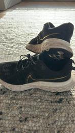 Nike react maat 38,5 40€, Enlèvement ou Envoi