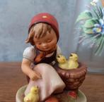 Hummel nr. 57/0 - Chick Girl - 9 cm - TMK2 - zie Tekst, Antiek en Kunst, Curiosa en Brocante, Ophalen of Verzenden