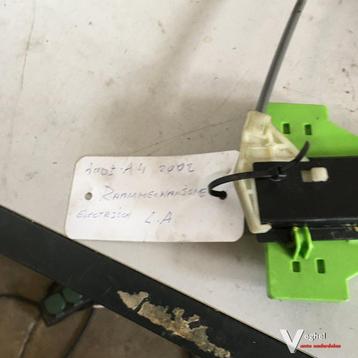 Audi A4  2002  Elektr Raamechanisme Linksachter beschikbaar voor biedingen