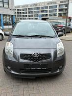 Toyota Yaris 1.3 Benzine 5 Deurs, 1299 cc, Stof, 63 kW, 4 cilinders