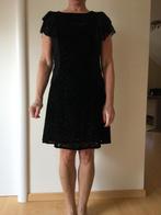 Petite robe noire avec dentelle, MINA UK, Comme neuf, Noir, Taille 38/40 (M)