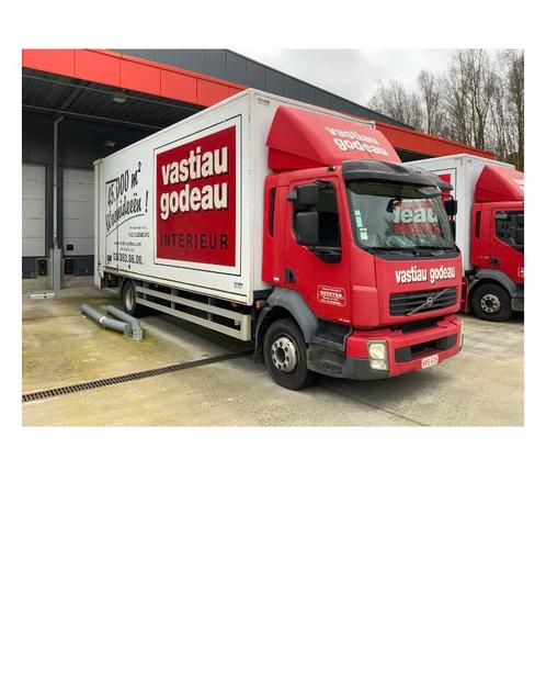 Volvo vrachtwagen camion met Meubellift maar 200000km!!, Autos, Camions, Particulier, Volvo, Diesel, Euro 4, Boîte manuelle, Rouge