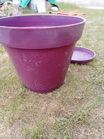 plastiek bloempot met onder deksel, Ophalen, Gebruikt