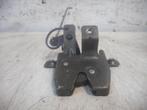 SLOTVANGER ACHTERKLEP BMW 3 serie (E36 / 4) (51.24-1960861), Auto-onderdelen, Carrosserie, Gebruikt, BMW