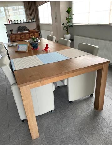 Massief eikenhouten tafel XL beschikbaar voor biedingen