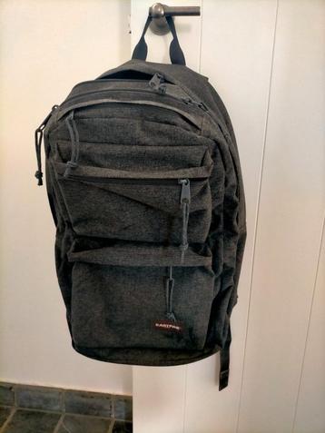 Rugzak Eastpak grijs 24 liter beschikbaar voor biedingen