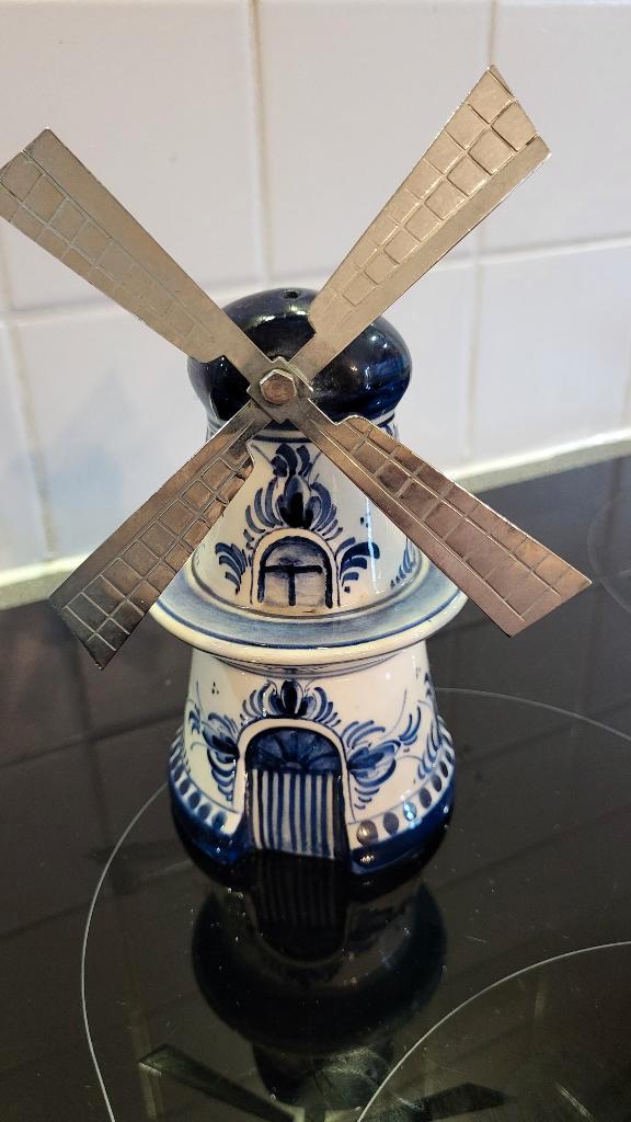 Moulin à vent décoratif en faïence de Delft, Antiquités & Art, Antiquités | Céramique & Poterie, Enlèvement