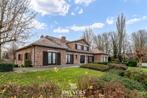 Huis te koop in Tongeren, 4 slpks, 708 m², Vrijstaande woning, 4 kamers