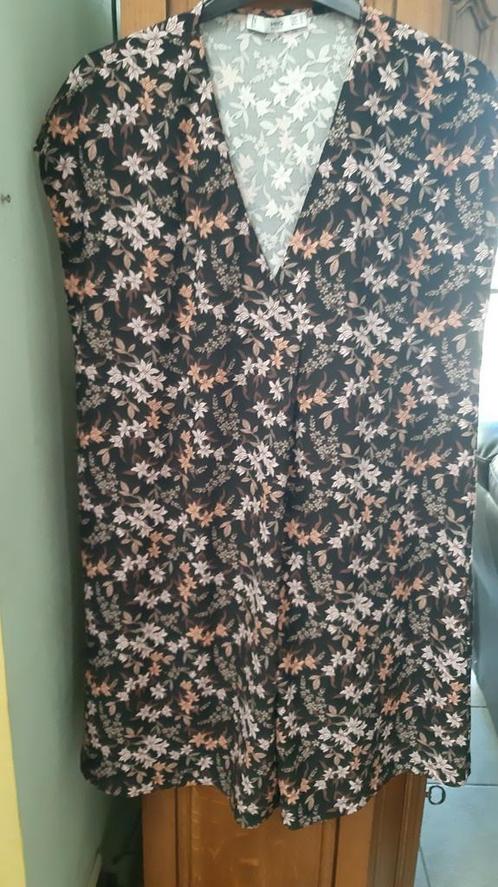 Prachtig losvallende mouwloze jurk Mango M/L, Kleding | Dames, Grote Maten, Nieuw, Jurk, Overige kleuren, Ophalen of Verzenden