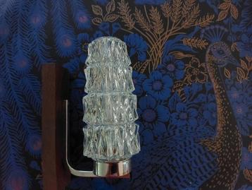2 vintage wandlampjes30€/voor de 2/glas/chroom/hout