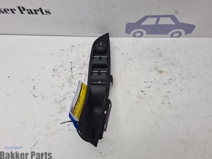 Commutateur vitre électrique d'un Ford Focus, Autos : Pièces & Accessoires, Tableau de bord & Interrupteurs, Ford, Utilisé, 3 mois de garantie