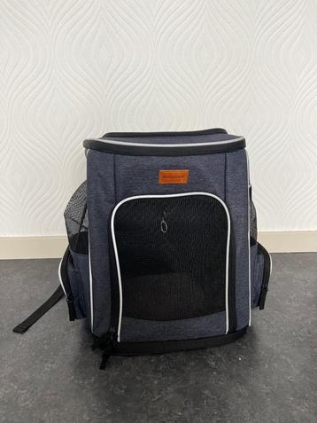 Rugzak voor honden of katten (zo goed als nieuw!) beschikbaar voor biedingen