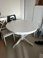 Uitschuifbare eettafel en vier stoelen, Huis en Inrichting, Ophalen, Rond, Zo goed als nieuw, Vijf personen of meer