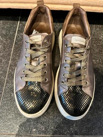 Mooie Nero Giardini sneakers - maat 38 beschikbaar voor biedingen