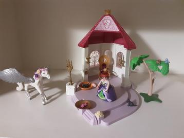 PLaymobil prinsessenkasteel en pegasus beschikbaar voor biedingen