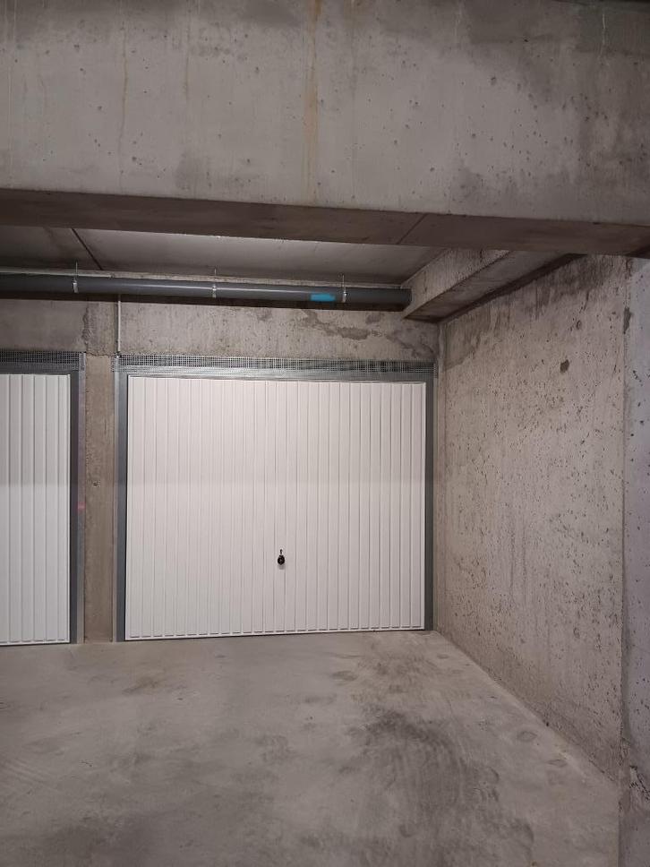 Garage te huur Oostduinkerke, Immo, Garages en Parkeerplaatsen, Provincie West-Vlaanderen