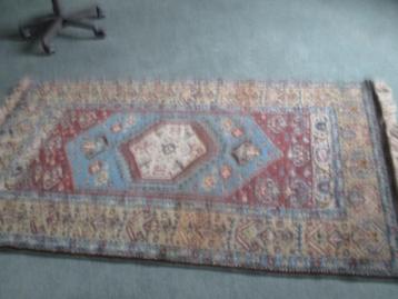 Turks  handgeknoopt tapijt 2 op 1.2 m  beschikbaar voor biedingen