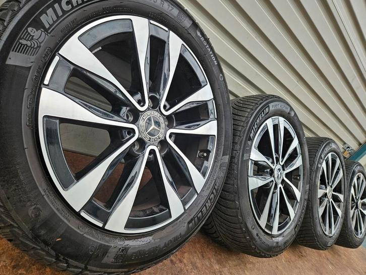 17 inch  Mercedes A B C Klasse CLA velgen winterbanden, Auto-onderdelen, Ophanging en Onderstel, Ophalen of Verzenden