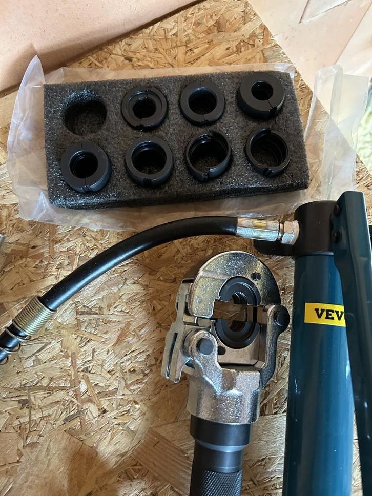 Hydraulische krimptang, Doe-het-zelf en Bouw, Gereedschap | Handgereedschap, Nieuw, Ophalen of Verzenden
