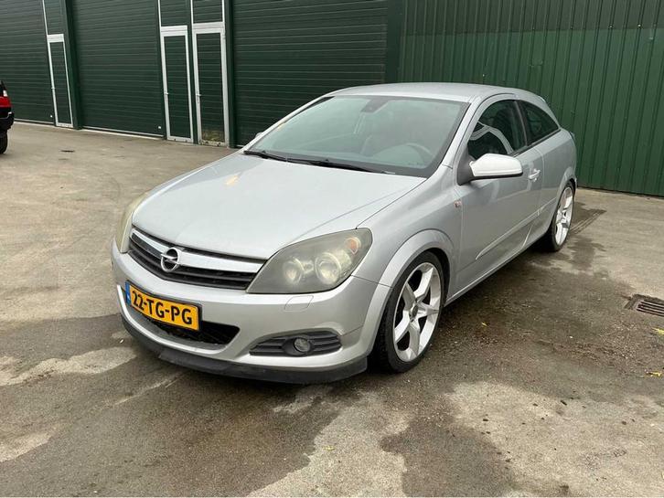 2006 Opel Astra GTC Personenauto, Auto's, Opel, Bedrijf, Astra, Open dak, Overige brandstoffen, Euro 4, Cabriolet, Handgeschakeld