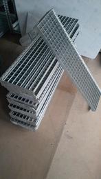 Staco Trede, Enlèvement, Comme neuf