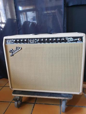 fender twins reverb amp, Musique & Instruments, Enlèvement, Comme neuf, Guitare, 50 à 100 watts
