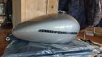 Benzinetank harley-davidson breakout, Motoren, Ophalen of Verzenden