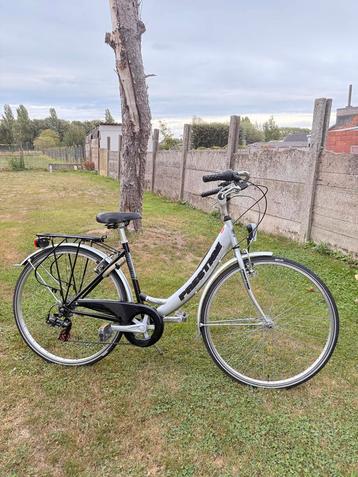 Te koop Prestige damesfiets beschikbaar voor biedingen