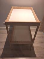 Kinder verzorgingstafel, Enlèvement