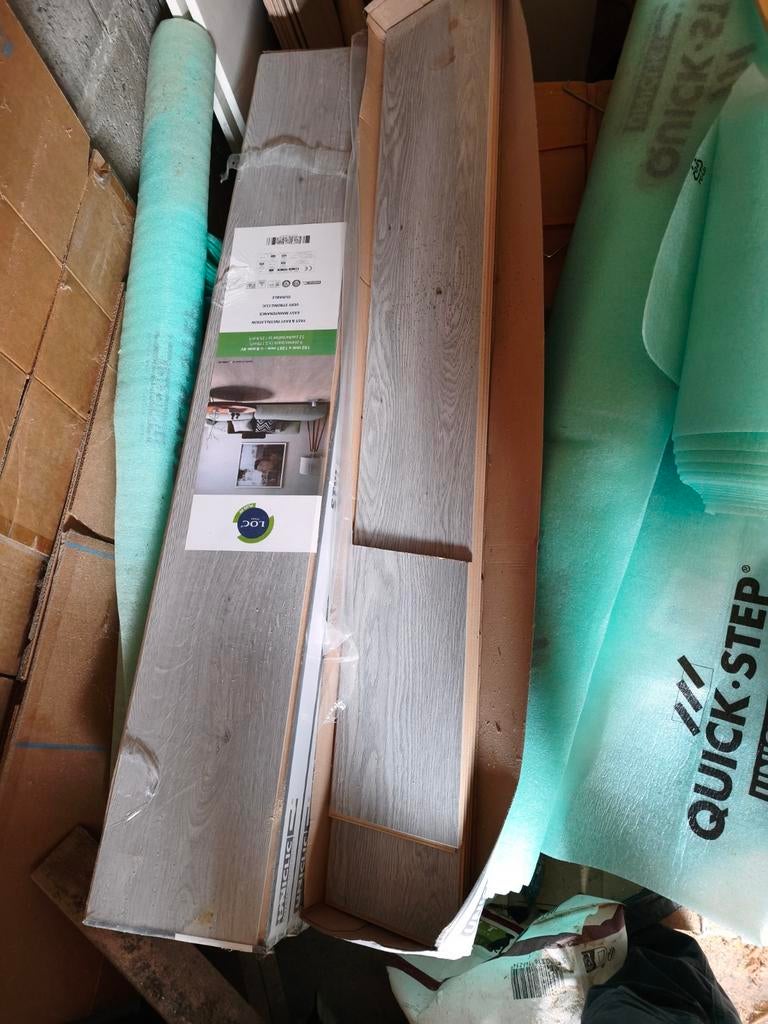 Sol stratifié+sous couche, Bricolage & Construction, Planches & Dalles, Enlèvement