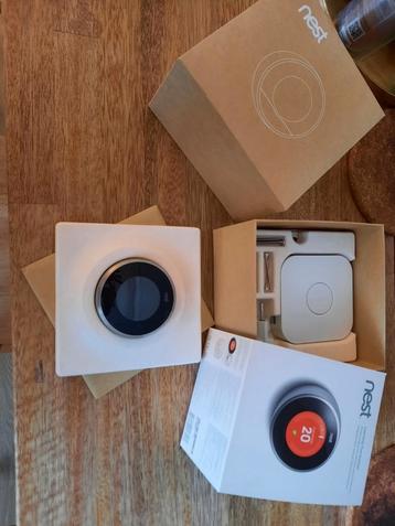 Nest thermostaat - NIEUW  beschikbaar voor biedingen