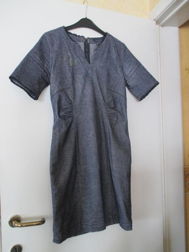 Robe en jean River Woods taille 40, Vêtements | Femmes, Robes, Porté, Taille 38/40 (M), Enlèvement ou Envoi