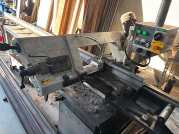 Diverse metaalbewerkingsmachines, laspos, heftruck, Enlèvement, Utilisé