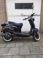 Luwige scooter 50 cc *zo goed als nieuw* 375 op de teller., Fietsen en Brommers, Scooters | Overige merken, Jtc, Ophalen of Verzenden