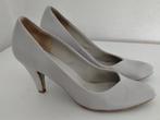 grijze pumps met hoge hak - maat 39, Kleding | Dames, Ophalen, Pumps, Zo goed als nieuw, Grijs