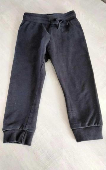 zwarte jogging broek H & M maat 92 - 98