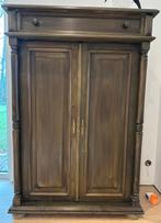 Charmante kast, met 4 laden en 1 schuif, Enlèvement