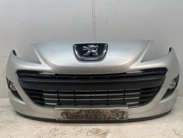 Voorbumper van een Peugeot 207 (EZR) beschikbaar voor biedingen