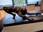 Beeld stretching statue, Antiquités & Art, Antiquités | Bronze & Cuivre, Enlèvement ou Envoi