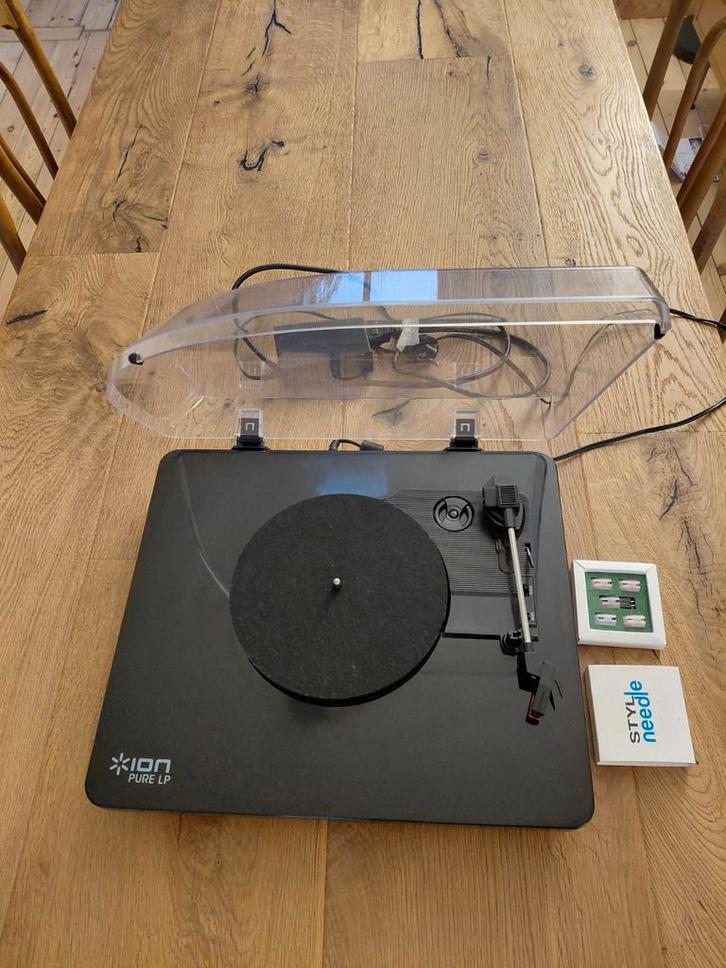 Platine Vinyle Ion Pure LP, TV, Hi-fi & Vidéo, Tourne-disques, Utilisé, Tourne-disque, Enlèvement