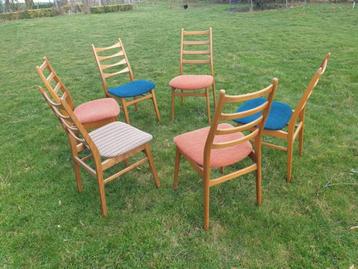 6 vintage stoelen jaren 60  beschikbaar voor biedingen