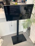 32inch tv pro op voet /staander, Audio, Tv en Foto, Ophalen, Zo goed als nieuw