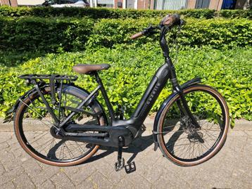 Schitterende Gazelle Grenoble C8 met Bosch middenmotor  beschikbaar voor biedingen