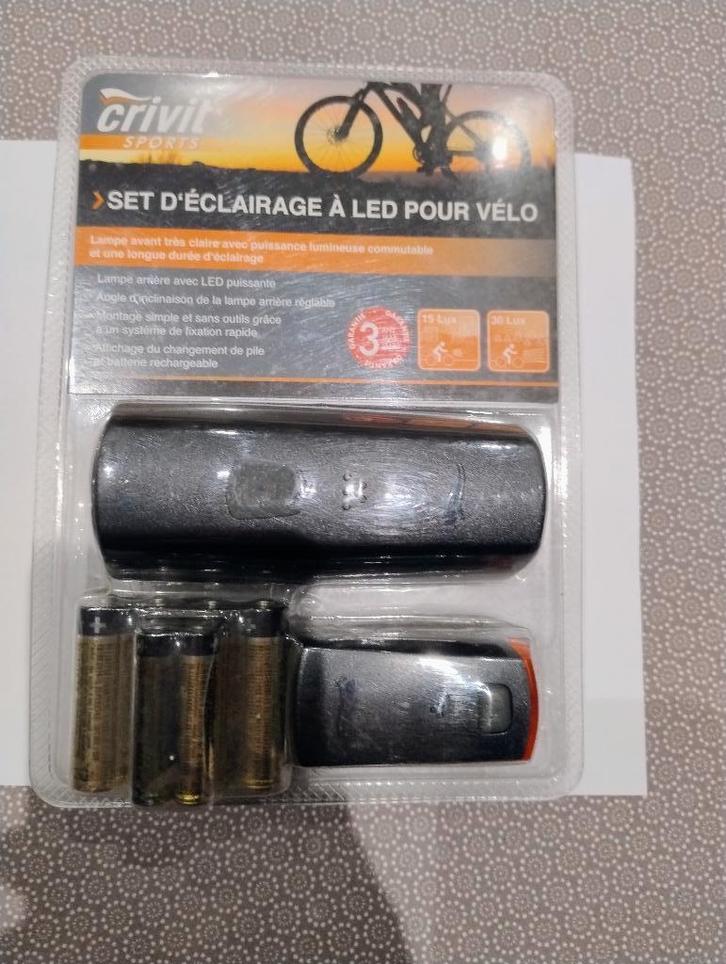 accessoires vélo cross, Fietsen en Brommers, Fietsaccessoires | Fietsgereedschap, Zo goed als nieuw, Gereedschapsset, Ophalen