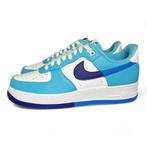Nike AF1 Low '07 Split Light Photo Blue Deep Royal - 40.5, Kleding | Dames, Nike, Nieuw, Sneakers, Verzenden